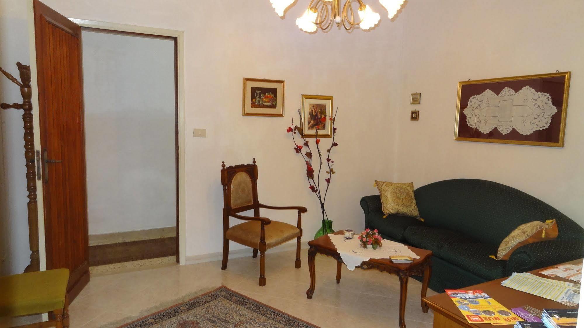 Casa Melone Giallo Пачеко Экстерьер фото